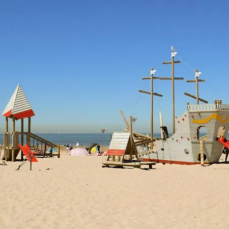 Lägenhet Cozy In With Wifi Oostende